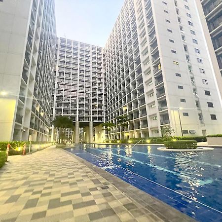 מנילה Rmd Luxe Staycation By Opmmi מראה חיצוני תמונה